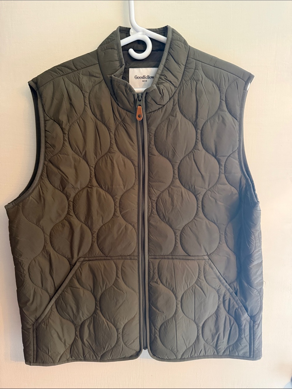 Goodfellow & Co Quilted Olive Green Men's Vest